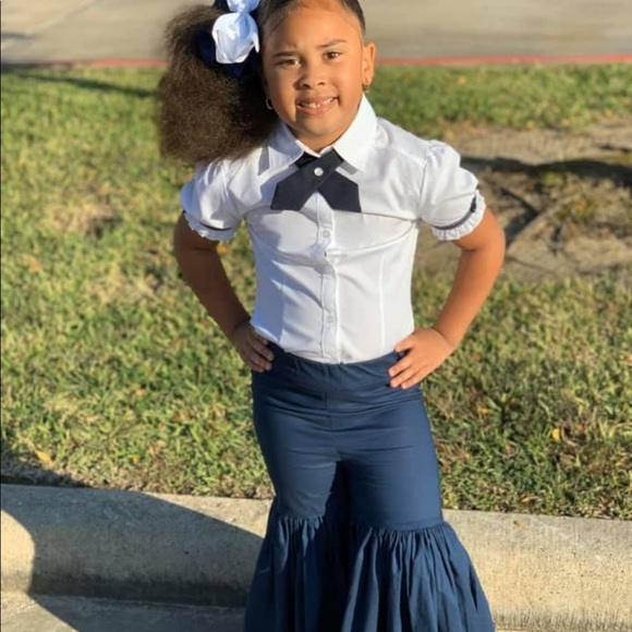 Cute Bell bottom - Picture 4 of 7